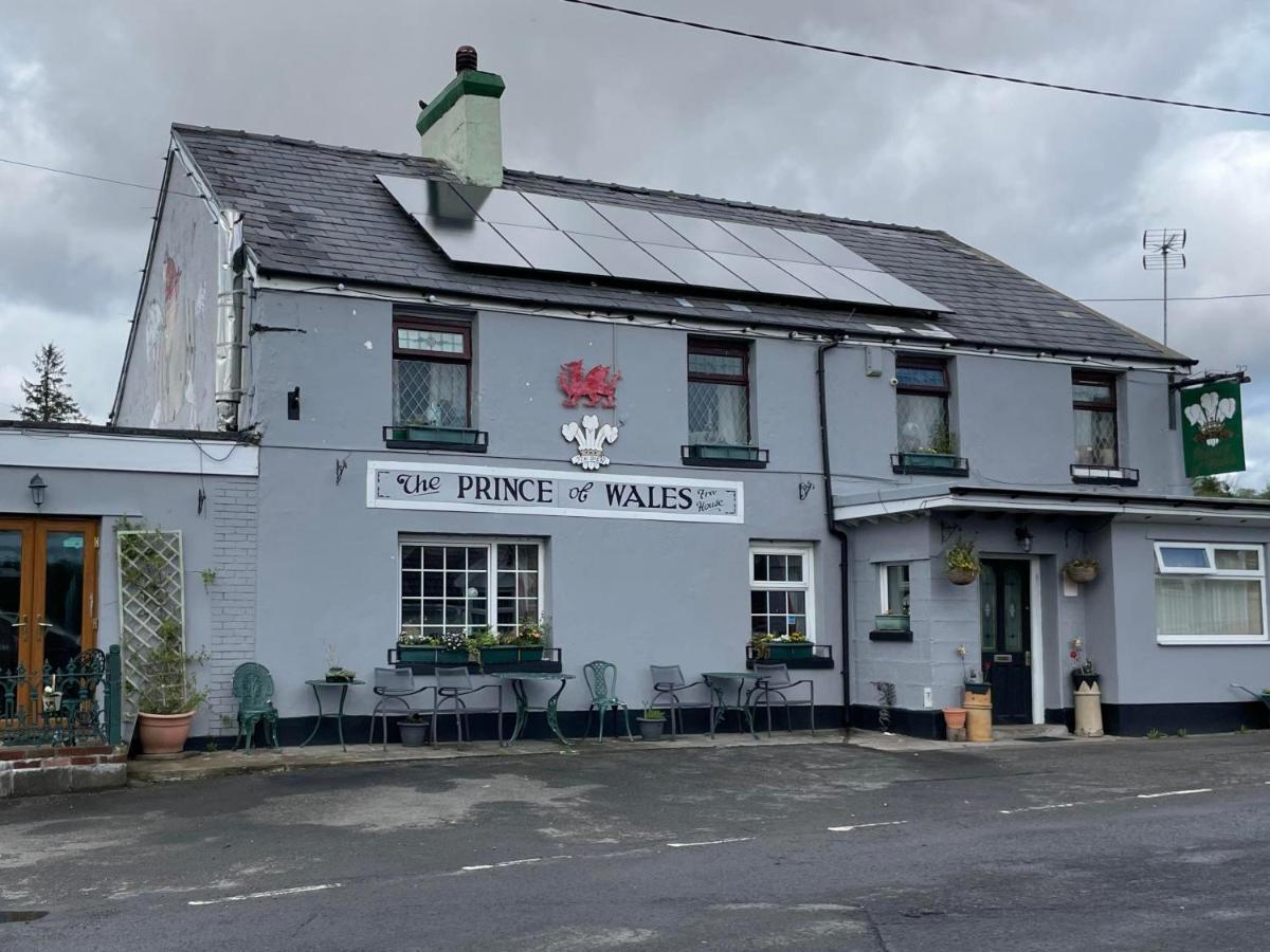 Prince Of Wales Inn Rhymney Eksteriør bilde