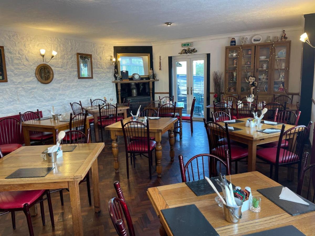 Prince Of Wales Inn Rhymney Eksteriør bilde