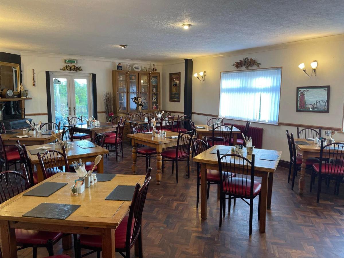 Prince Of Wales Inn Rhymney Eksteriør bilde