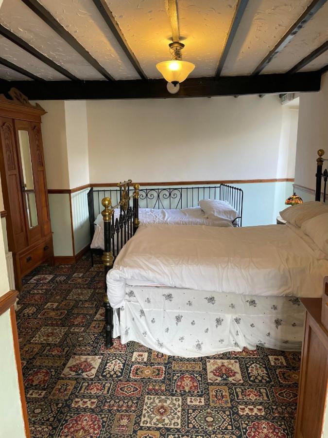 Prince Of Wales Inn Rhymney Eksteriør bilde