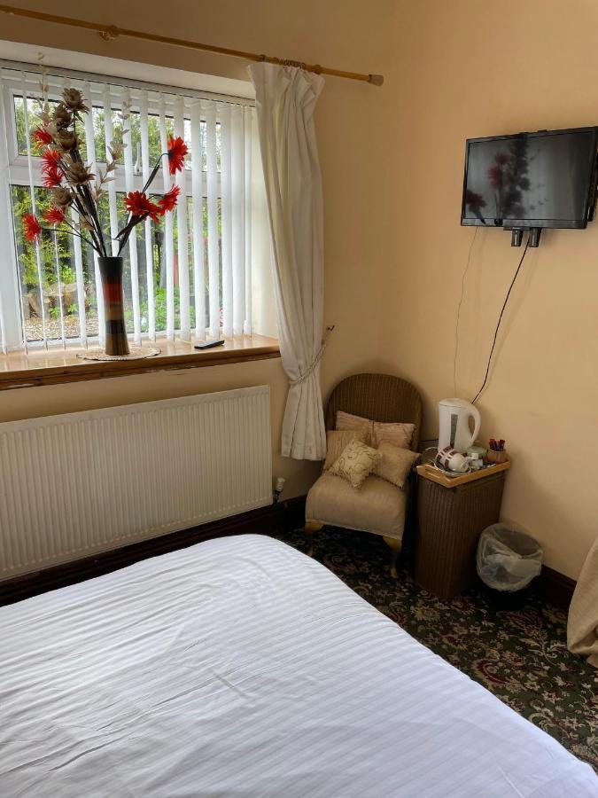 Prince Of Wales Inn Rhymney Eksteriør bilde